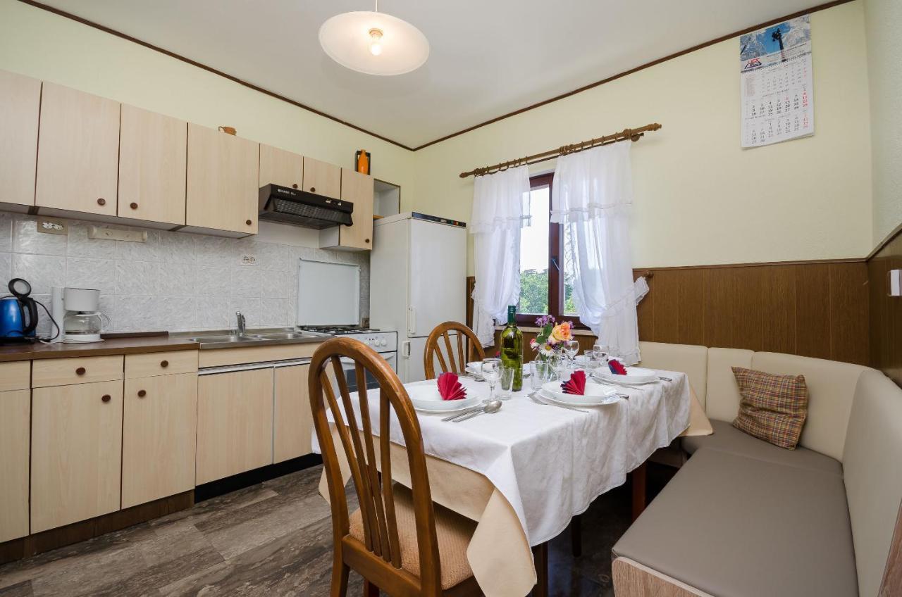 Apartment Petar Poljice Exteriör bild